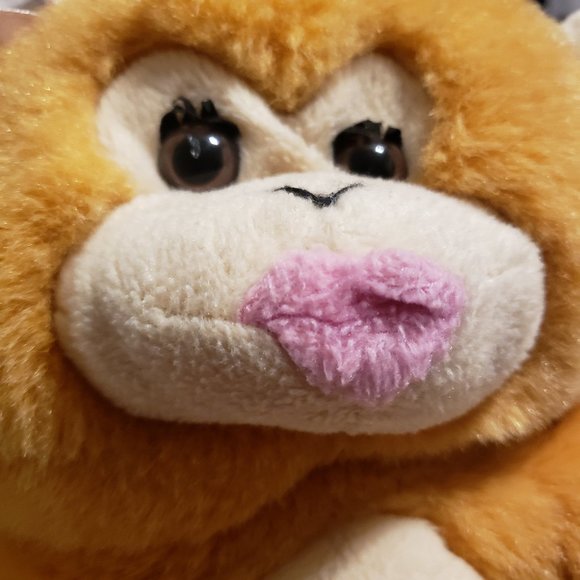 Winning Edge Girl Monkey Golf Club Cover with Earrings & bow - Picture 7 of 7